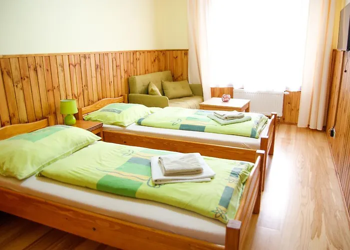 Pod Branou Гостевой дом Попрад