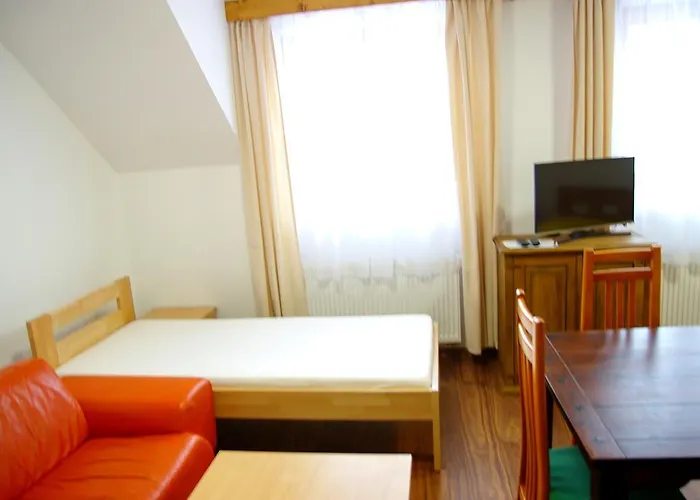 Pod Branou Гостевой дом Попрад