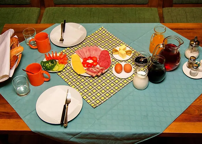 Pod Branou Гостевой дом 3*